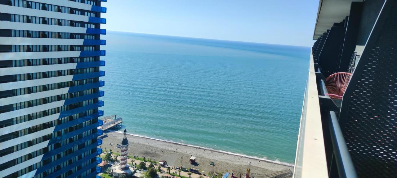 Orbi City Tower Best Apartment In Batumi Bagian luar foto