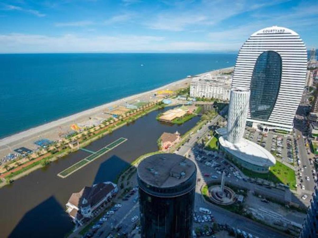 Orbi City Tower Best Apartment In Batumi Bagian luar foto