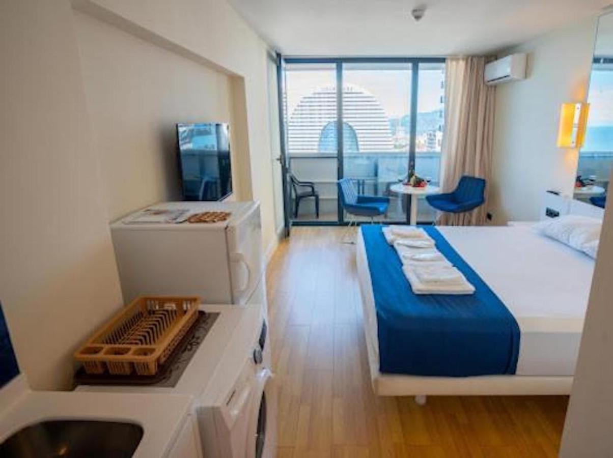 Orbi City Tower Best Apartment In Batumi Bagian luar foto